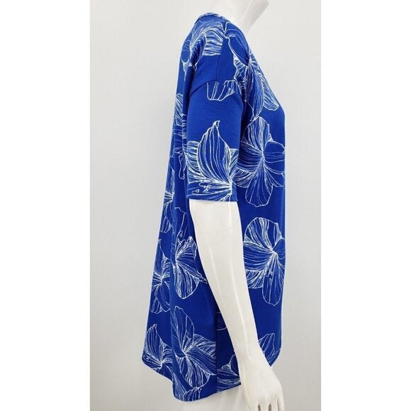 New with Tags LuLaRoe Irma Top XXS Blue White Hibiscus Floral Print TShirt - Picture 2 of 7